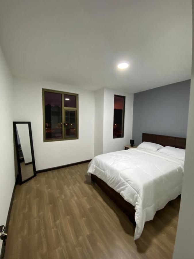 Lindo Departamento Con Vista Increible A Cuenca 아파트 외부 사진
